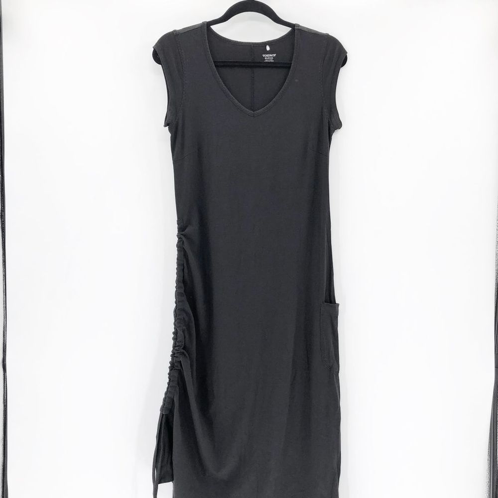 Casual & Comfortable Black Dress